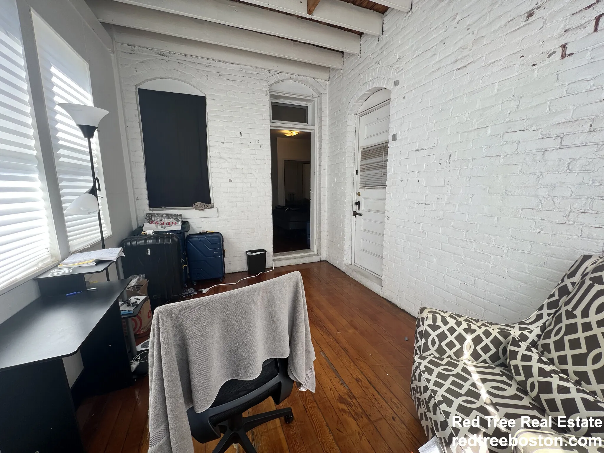 1905 Beacon St, Brookline