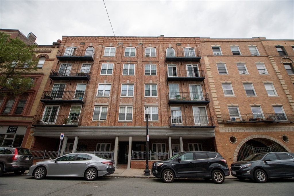 440 Hanover, North End