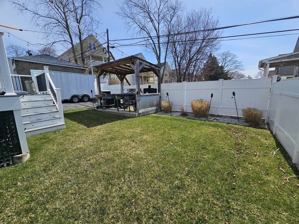 95 Wilmington Ave, Boston