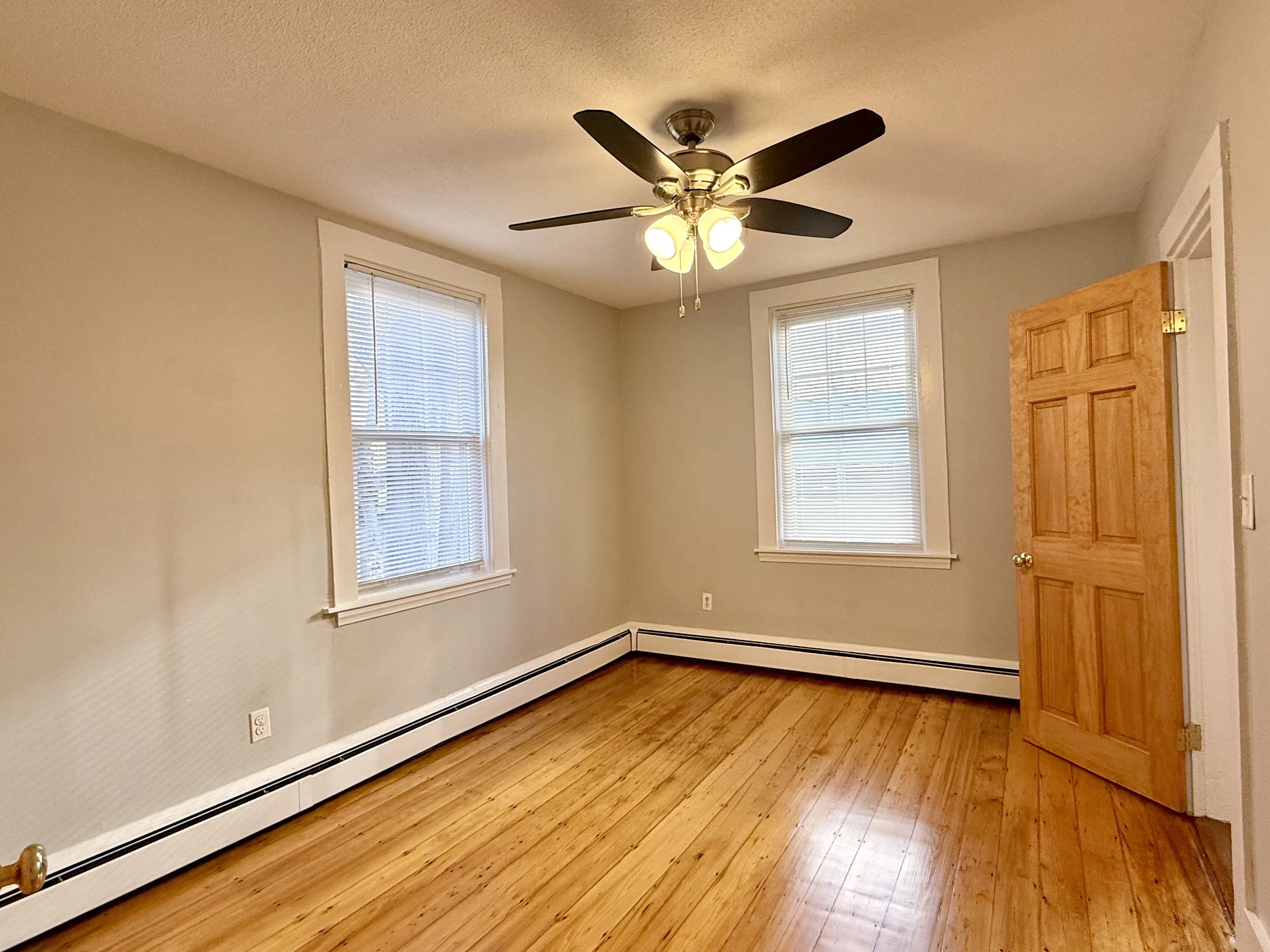 20 Roberts St, Brookline