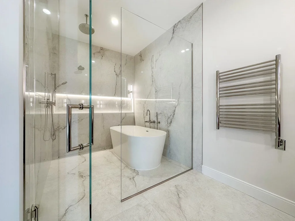 146 Worcester St, South End