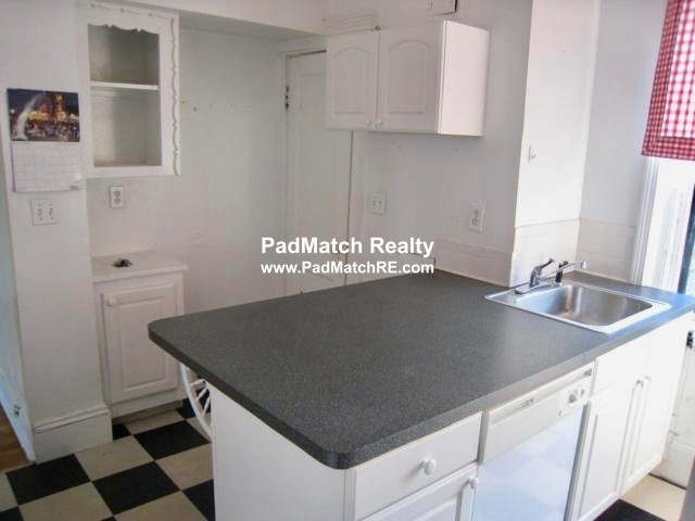 1872 Commonwealth Ave, Brighton