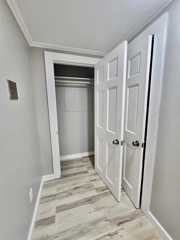 61 Gates St, South Boston