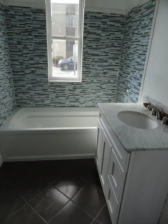 358 Broadway, Winter Hill