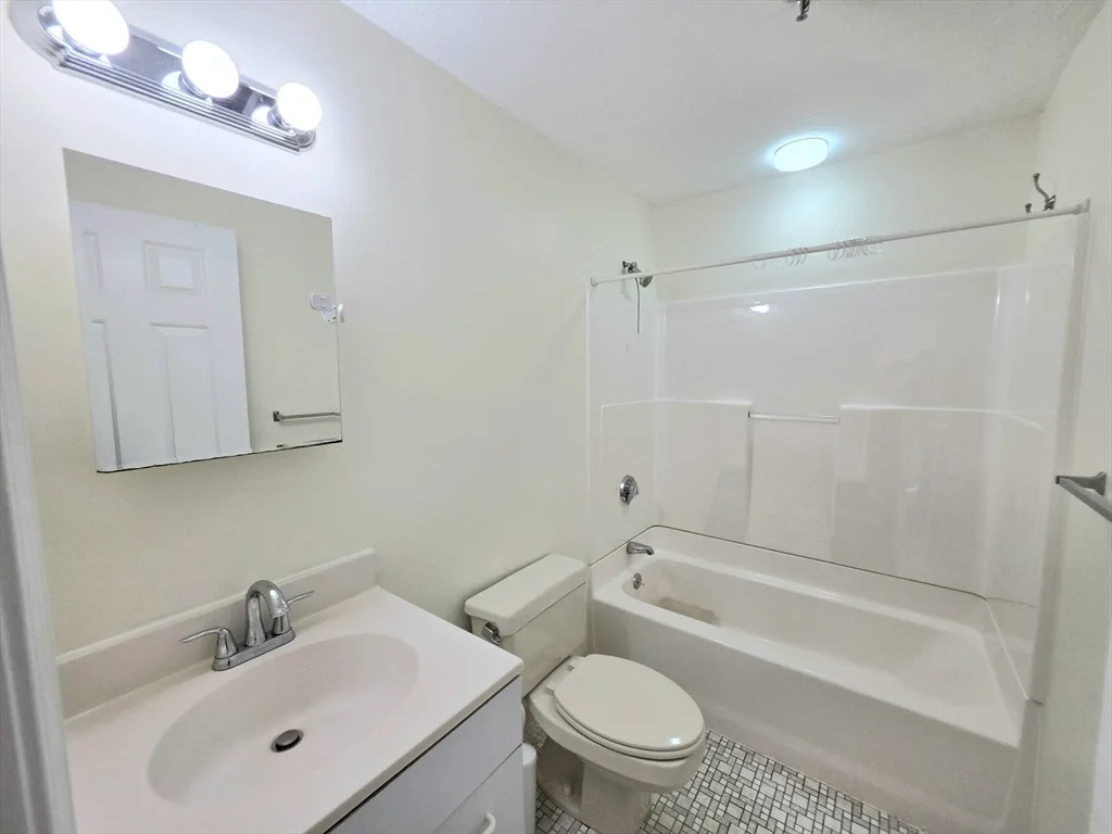 230 Willard St, Quincy