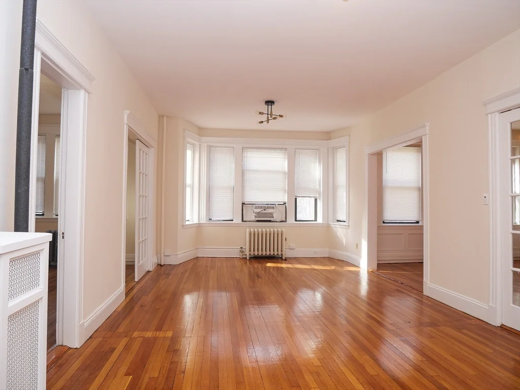 201 Saint Paul St, Brookline