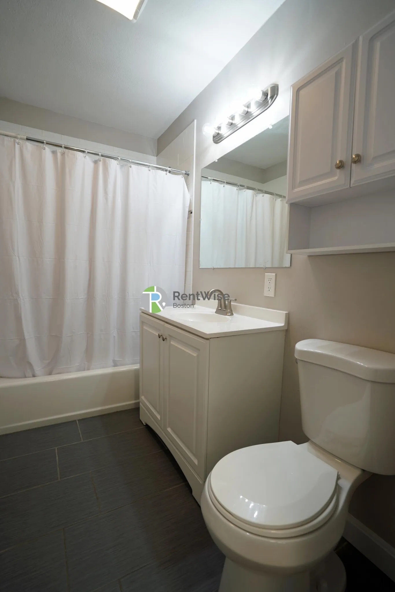 7 Lorraine Ter, Brighton