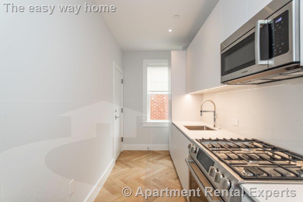 16 Forest St, Porter Square