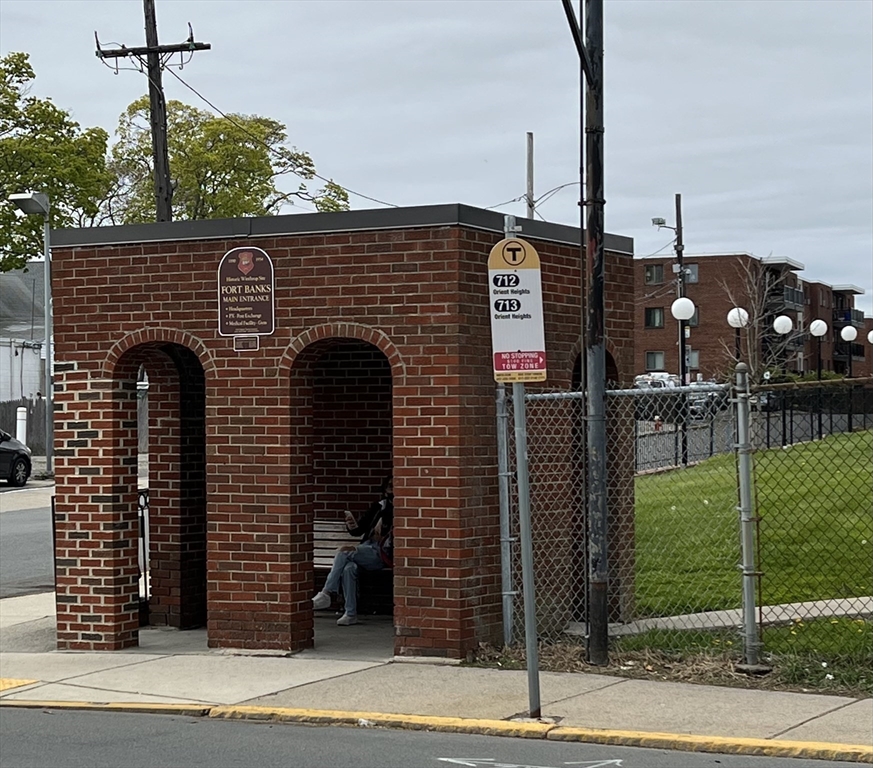 400 Governors Park, Winthrop