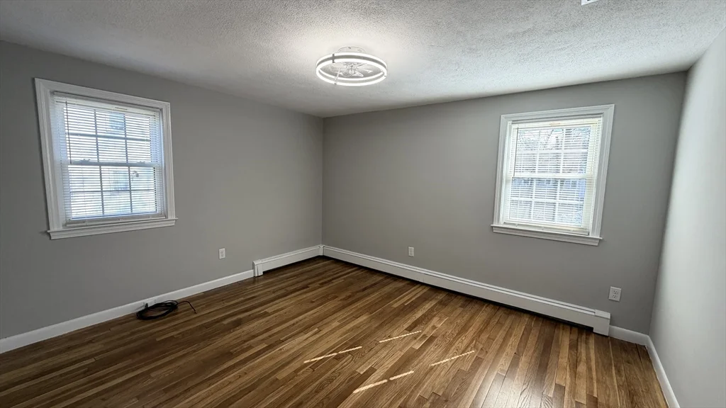 23 Orchard Ave, Saugus