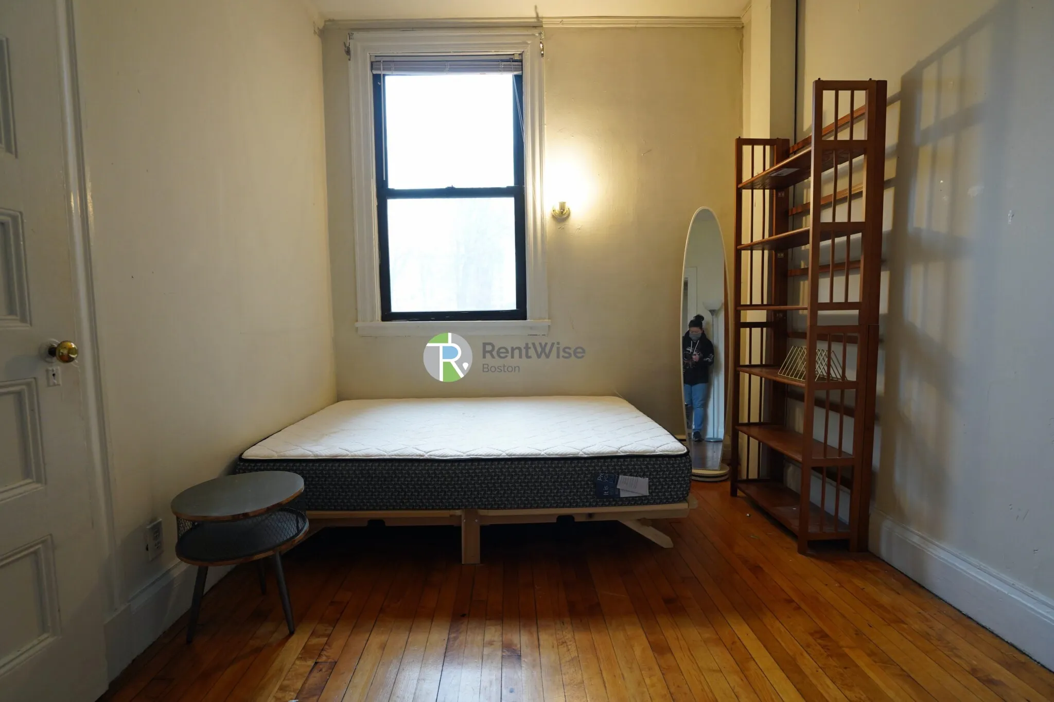 72 Gardner St, Allston