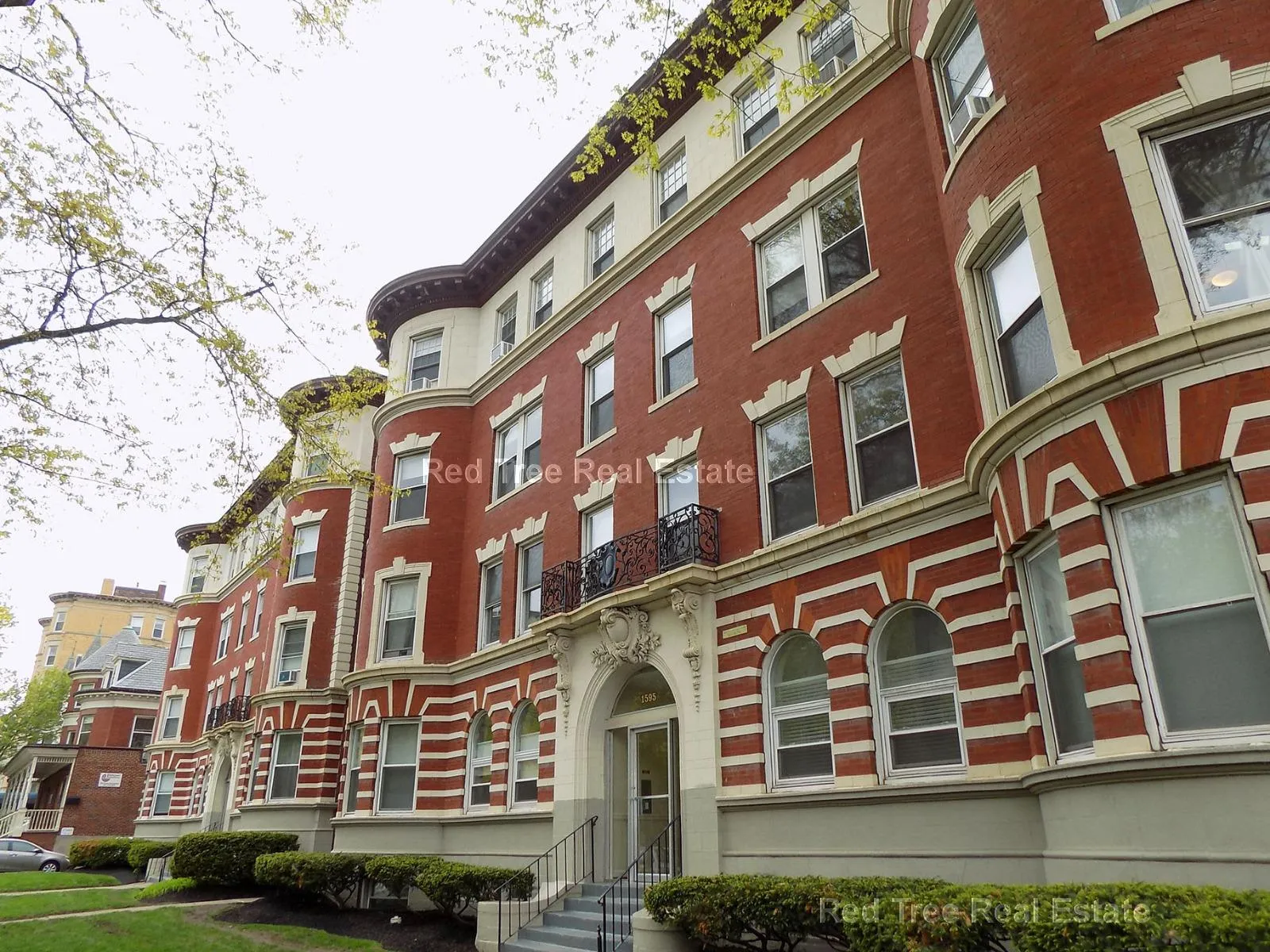 1595 Beacon St, Brookline