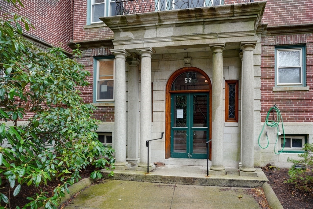 52 Garden St, Harvard Square