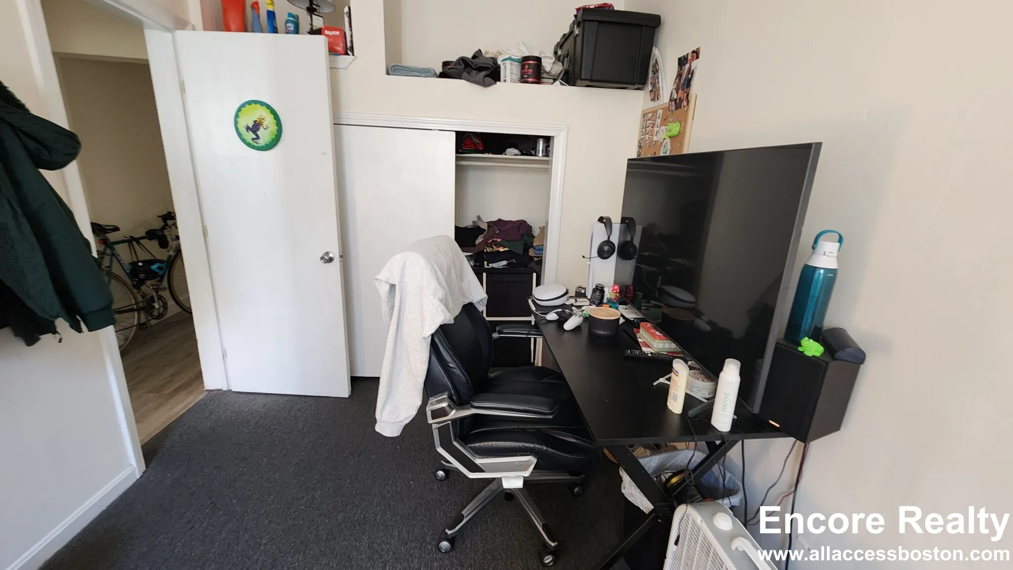 19 Aberdeen St, Fenway