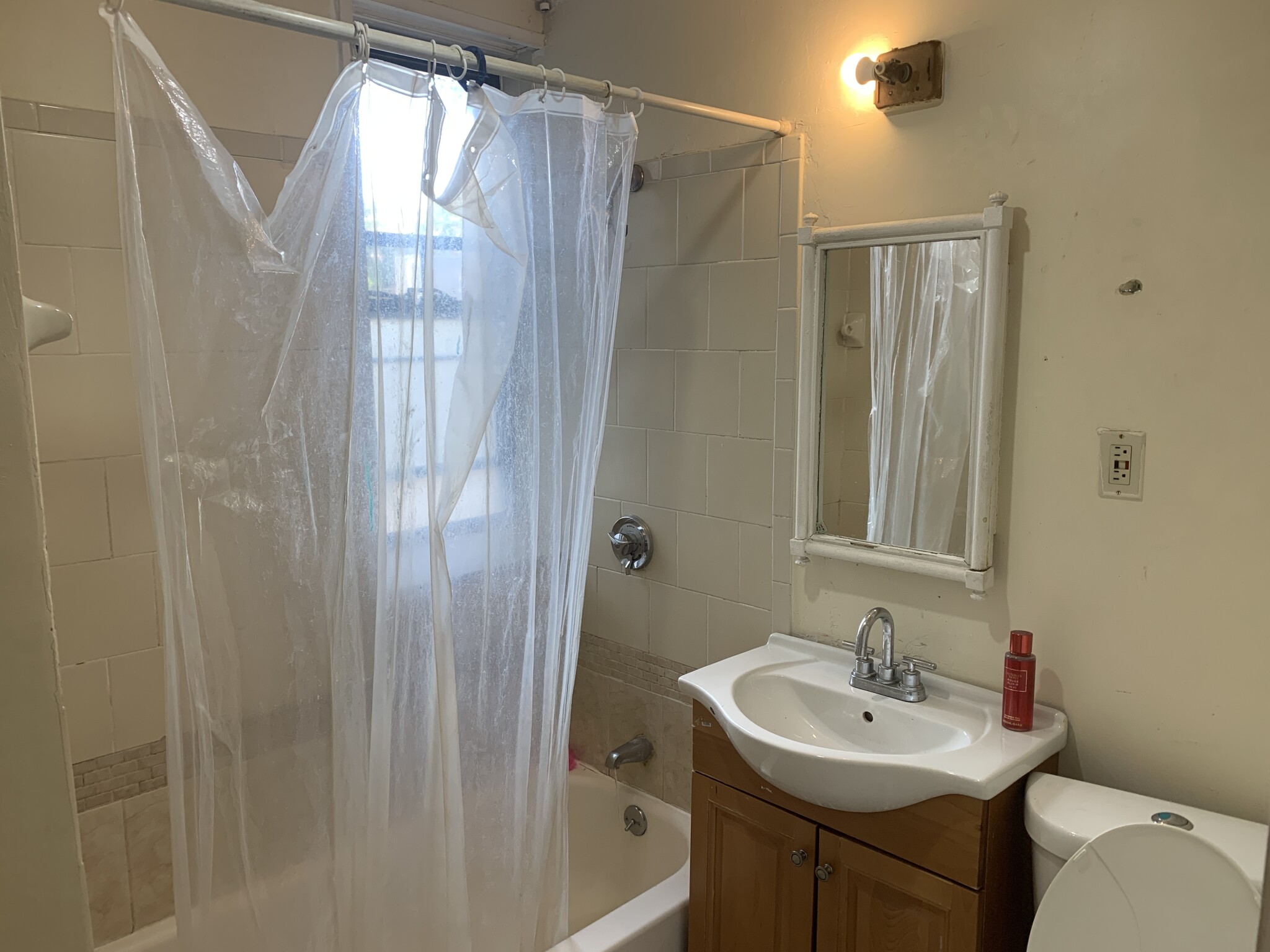 370 Chestnut Hill Ave, Brighton