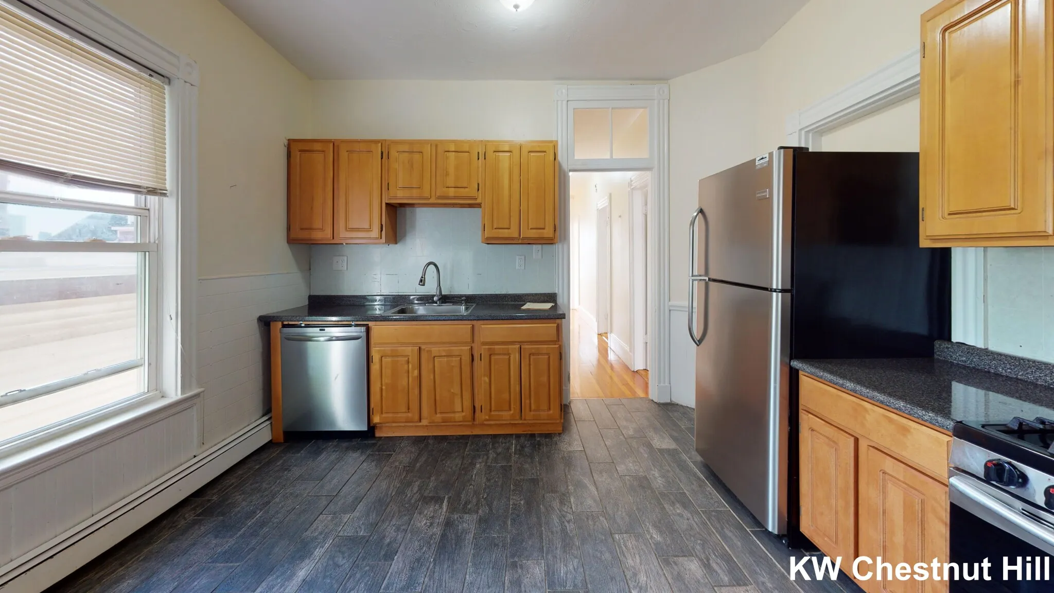 7 Sunset St, Mission Hill