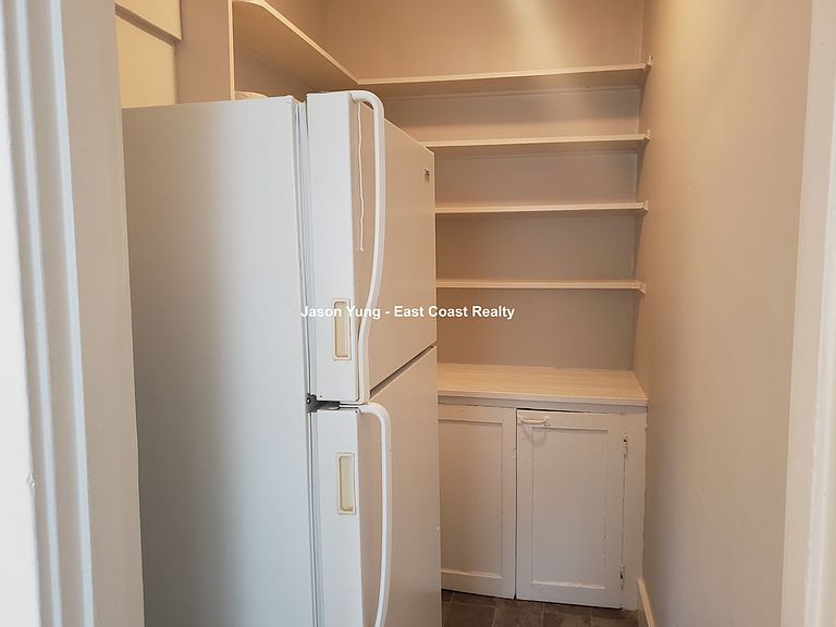 3 bed, 1 bath apartment for rent at 228 South St Unit 5A, Jamaica Plain — photo 12 of 18