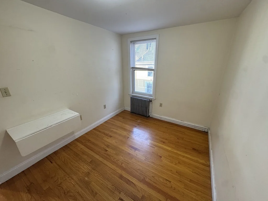 114 Magazine St, Cambridgeport