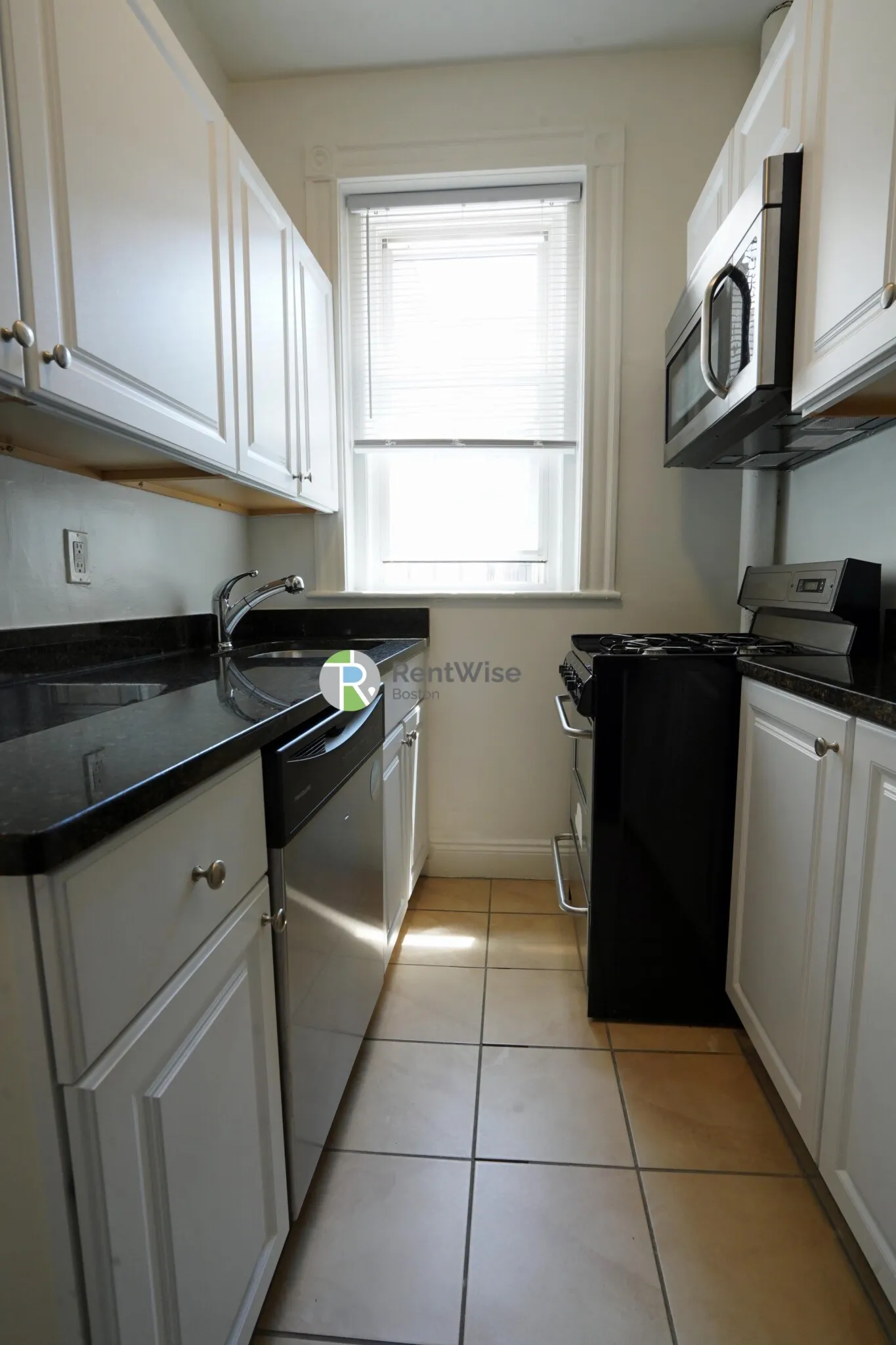 10 Orkney Rd, Brighton