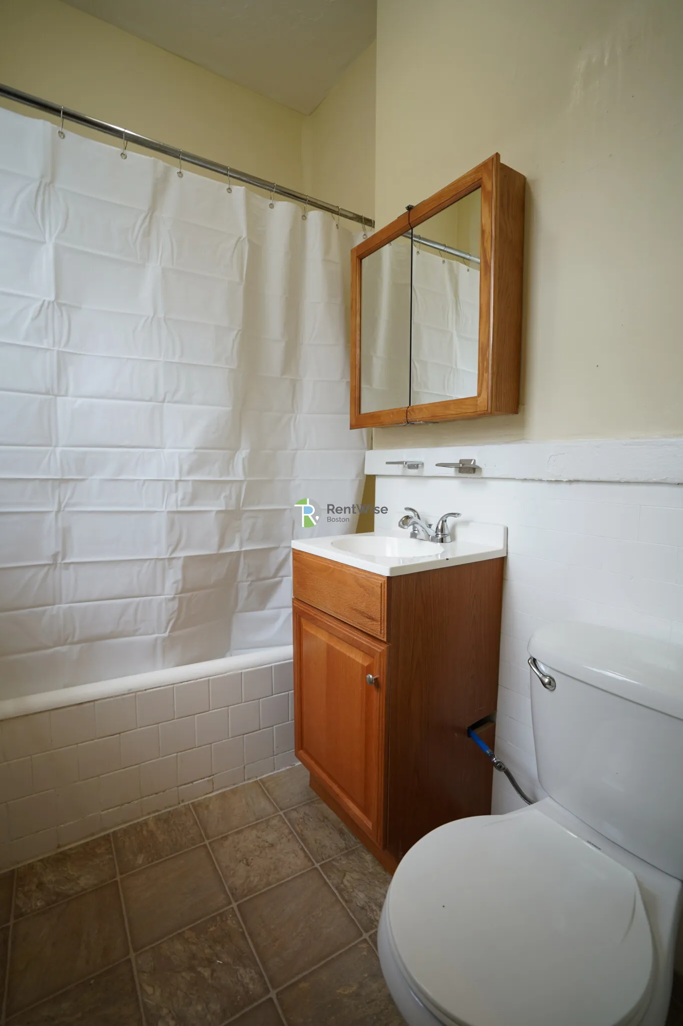 228 Kelton St, Allston