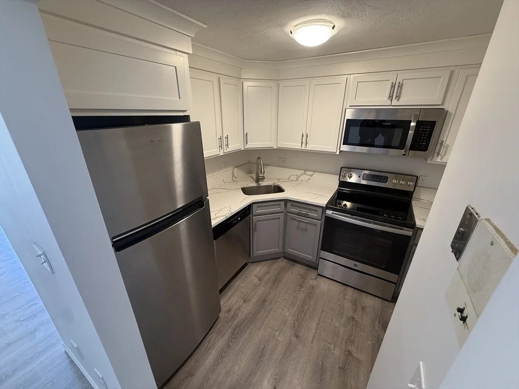 151 Providence Rd, Grafton