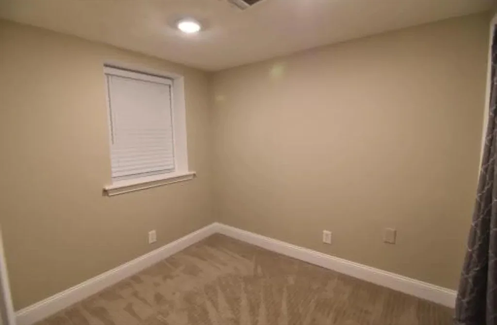 84 Gordon St, Allston