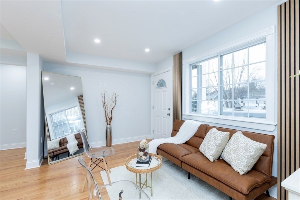 57 Howard St, Revere