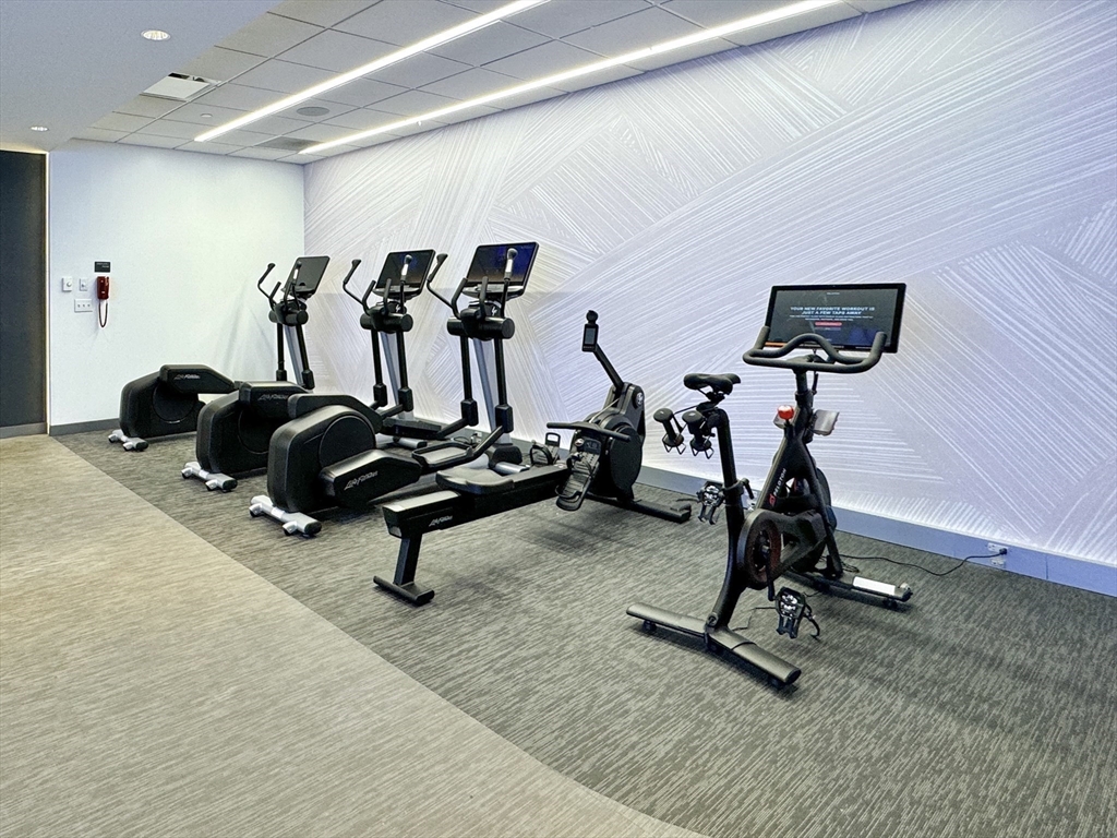 110 Stuart St, Back Bay