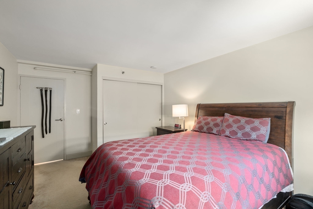 1600 Beacon St, Brookline