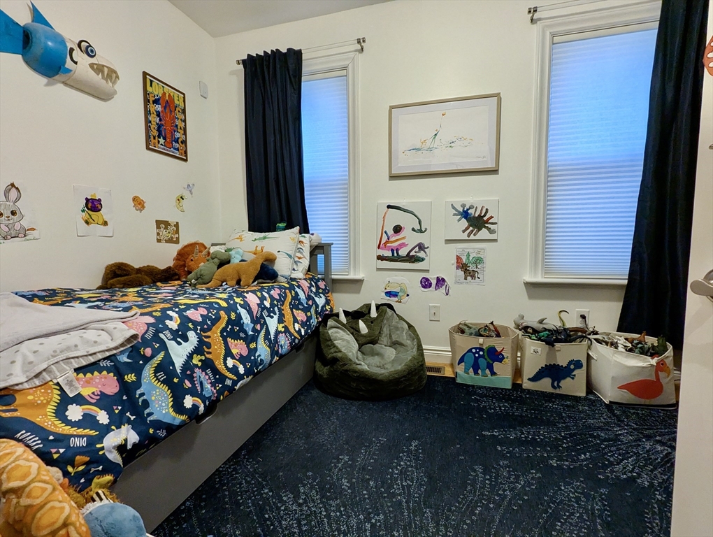 925 East Broadway, South Boston