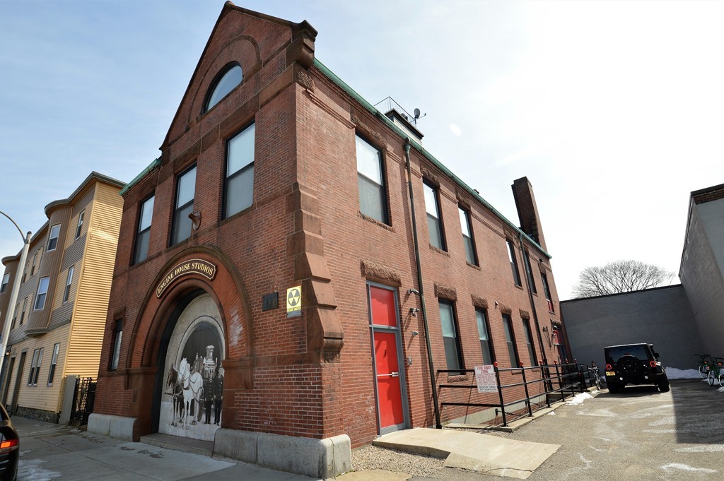 444 Western Ave, Brighton