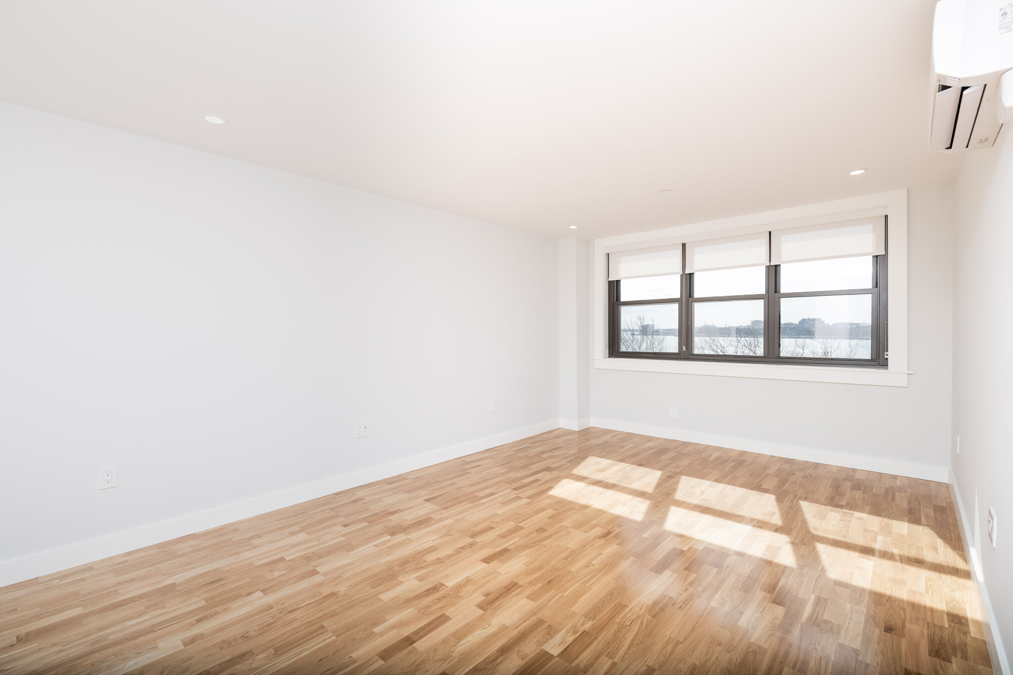 1410 Columbia Rd, South Boston