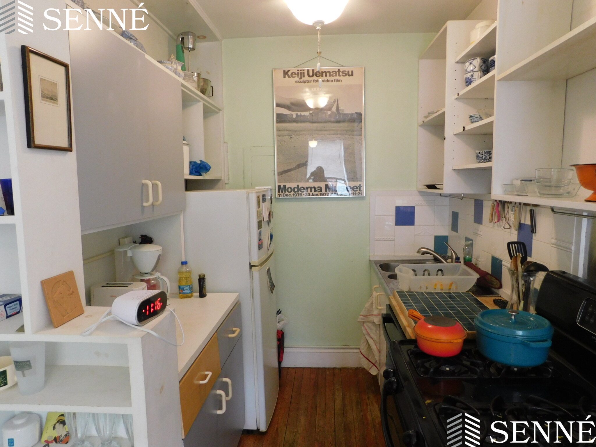 36 Linnaean St, Neighborhood Nine