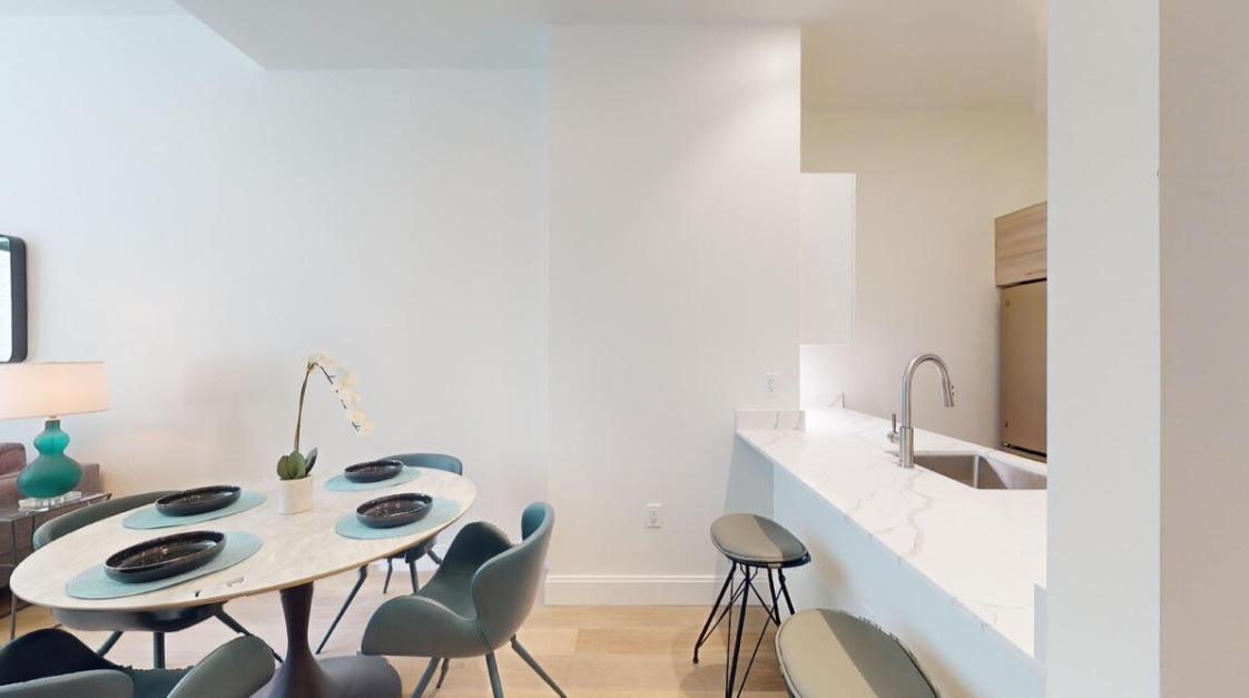 1079 Commonwealth Ave, Allston