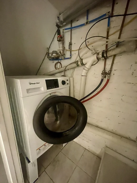 25 Saint Mary's Ct, Brookline