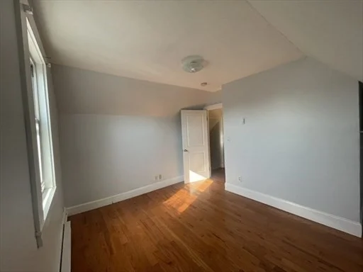 10 Delaware, East Somerville