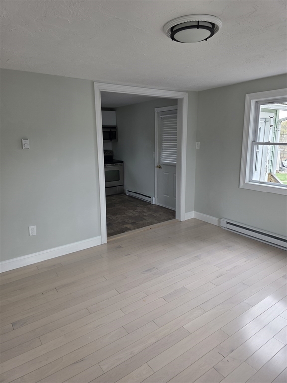 17 Robert St, Fitchburg