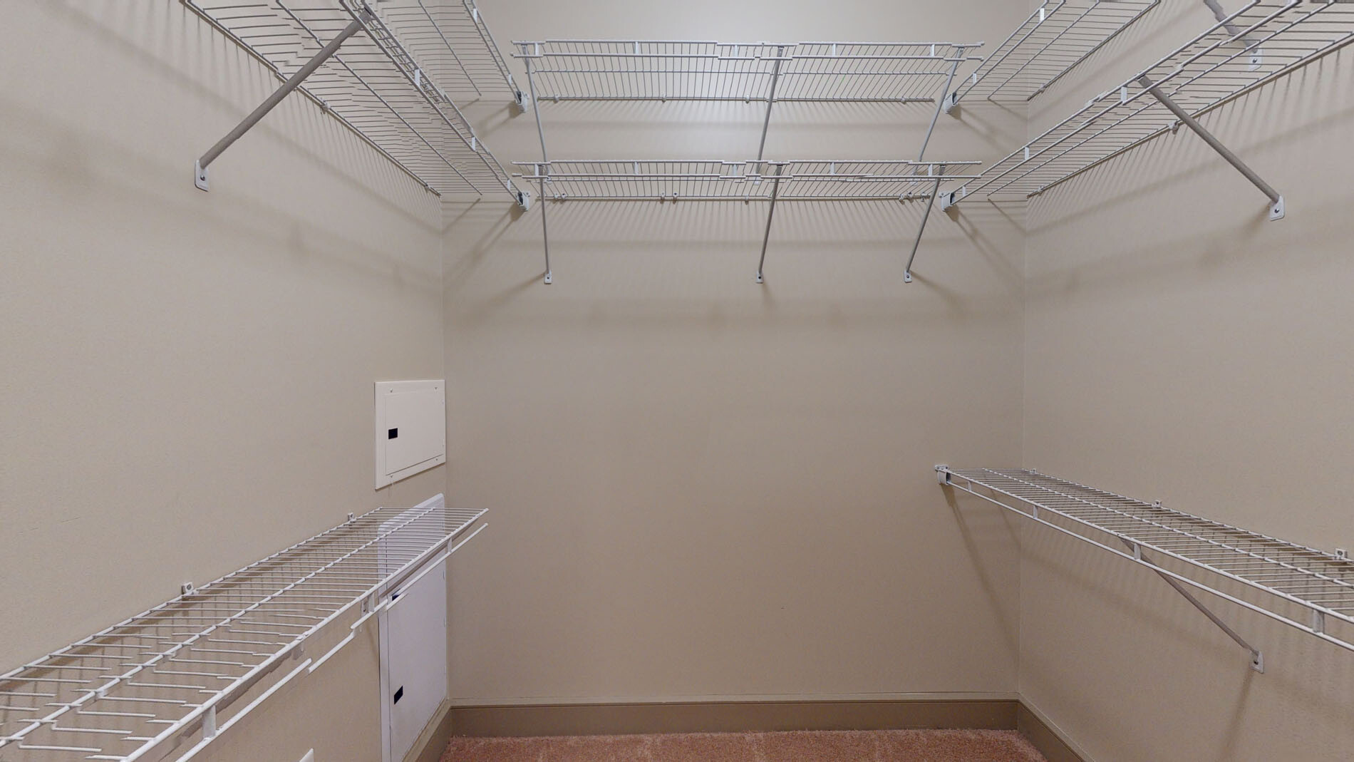 300 2nd Ave, Needham Heights