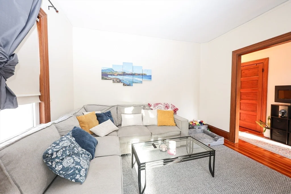 19 Burton Ter, Weymouth