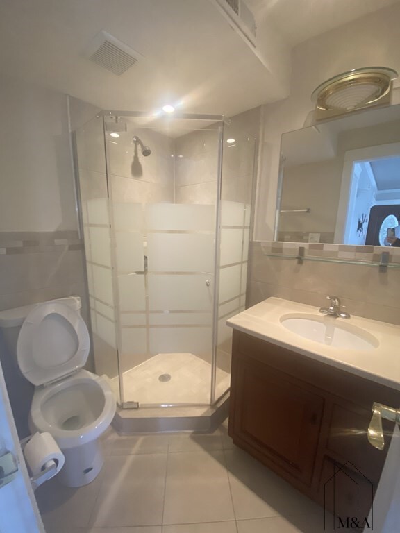 7 Monastery Rd, Brighton