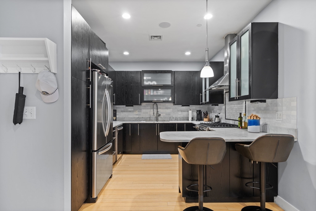 152 Old Colony, South Boston