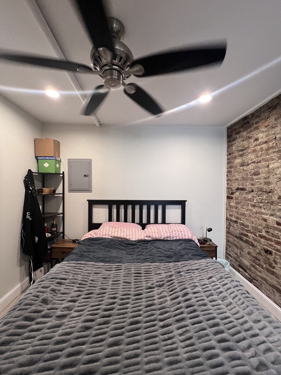 475 Broadway, Medford