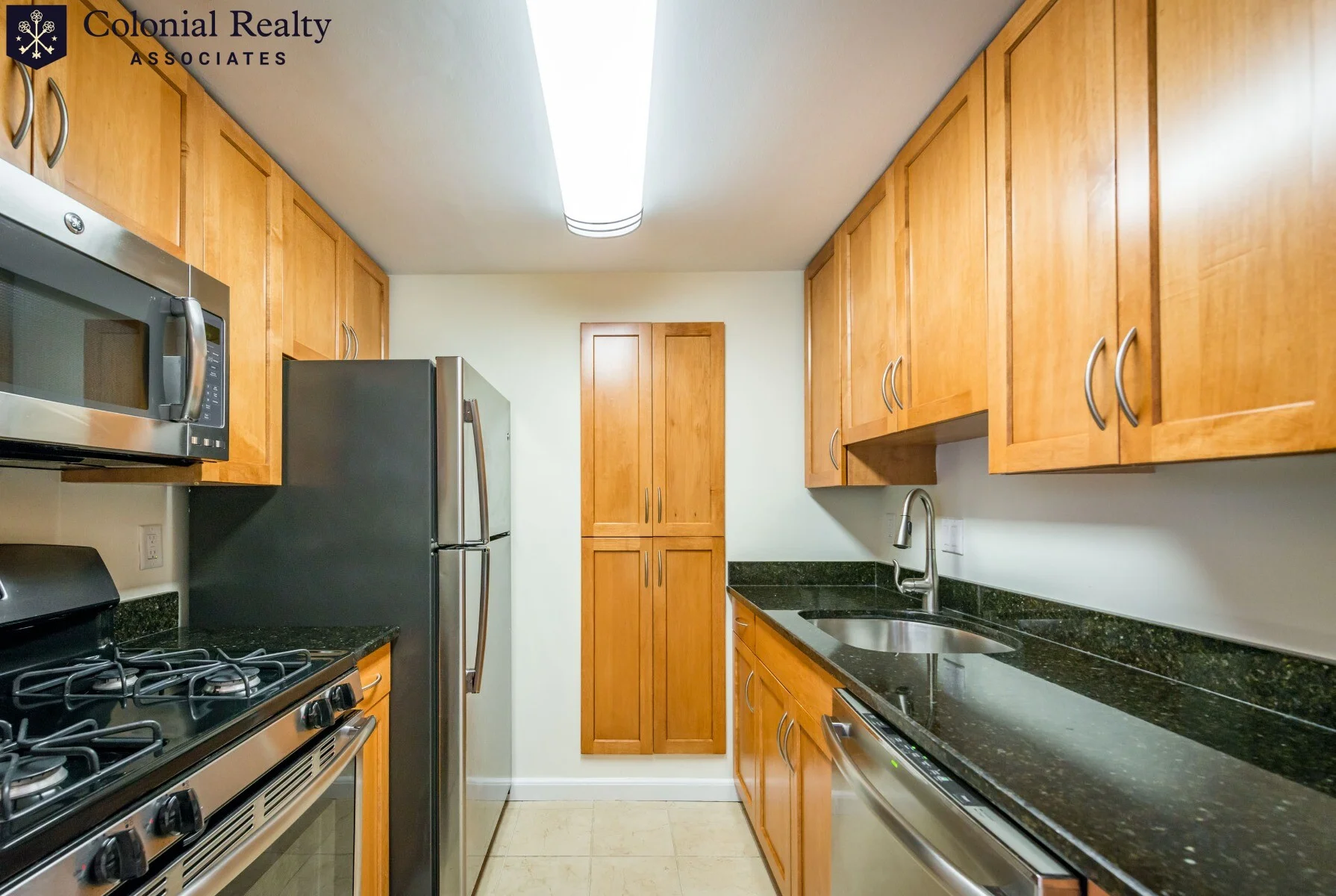 148 Independence Dr, Chestnut Hill