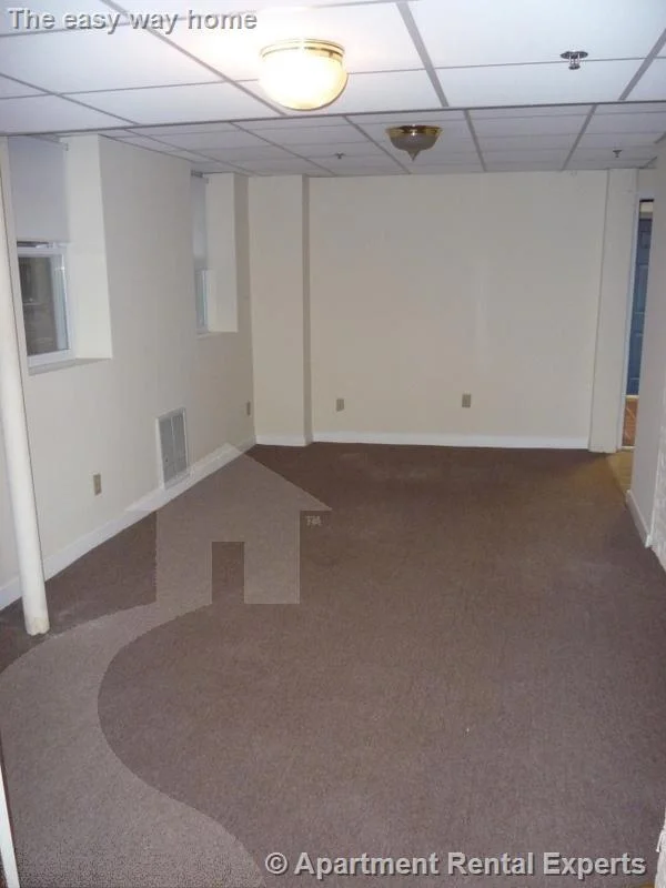 1622 Massachusetts Ave, Harvard Square