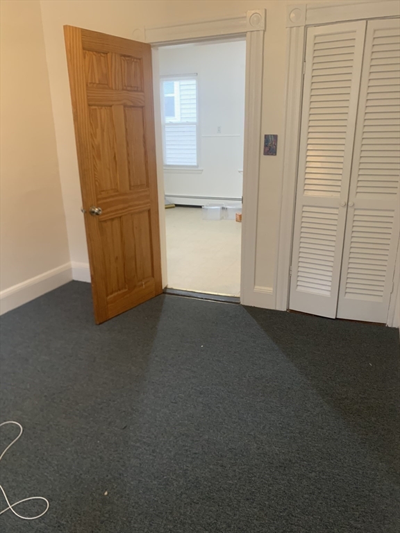 40 Brackett St, Oak Square