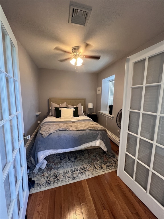 807 East Broadway, South Boston