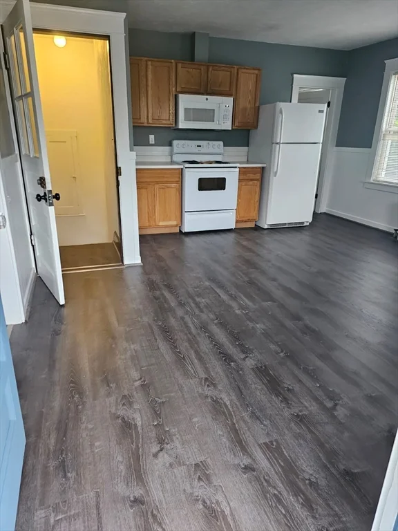 1 Brookline St, Webster