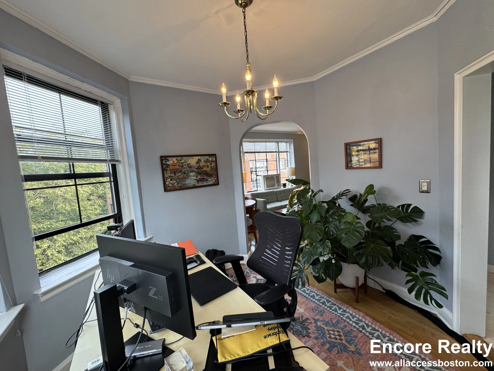 89 Longwood Ave, Coolidge Corner