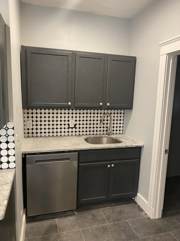 39 Pasadena Rd, Dorchester