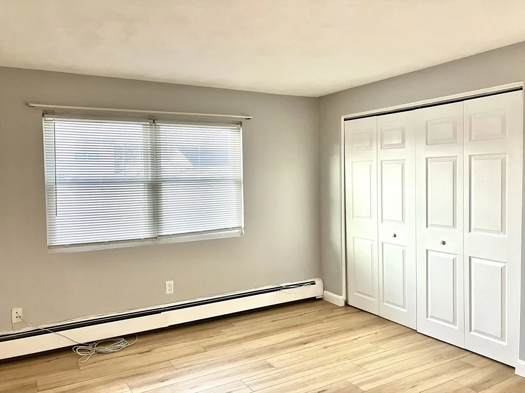 25 Naples Ave, Saugus